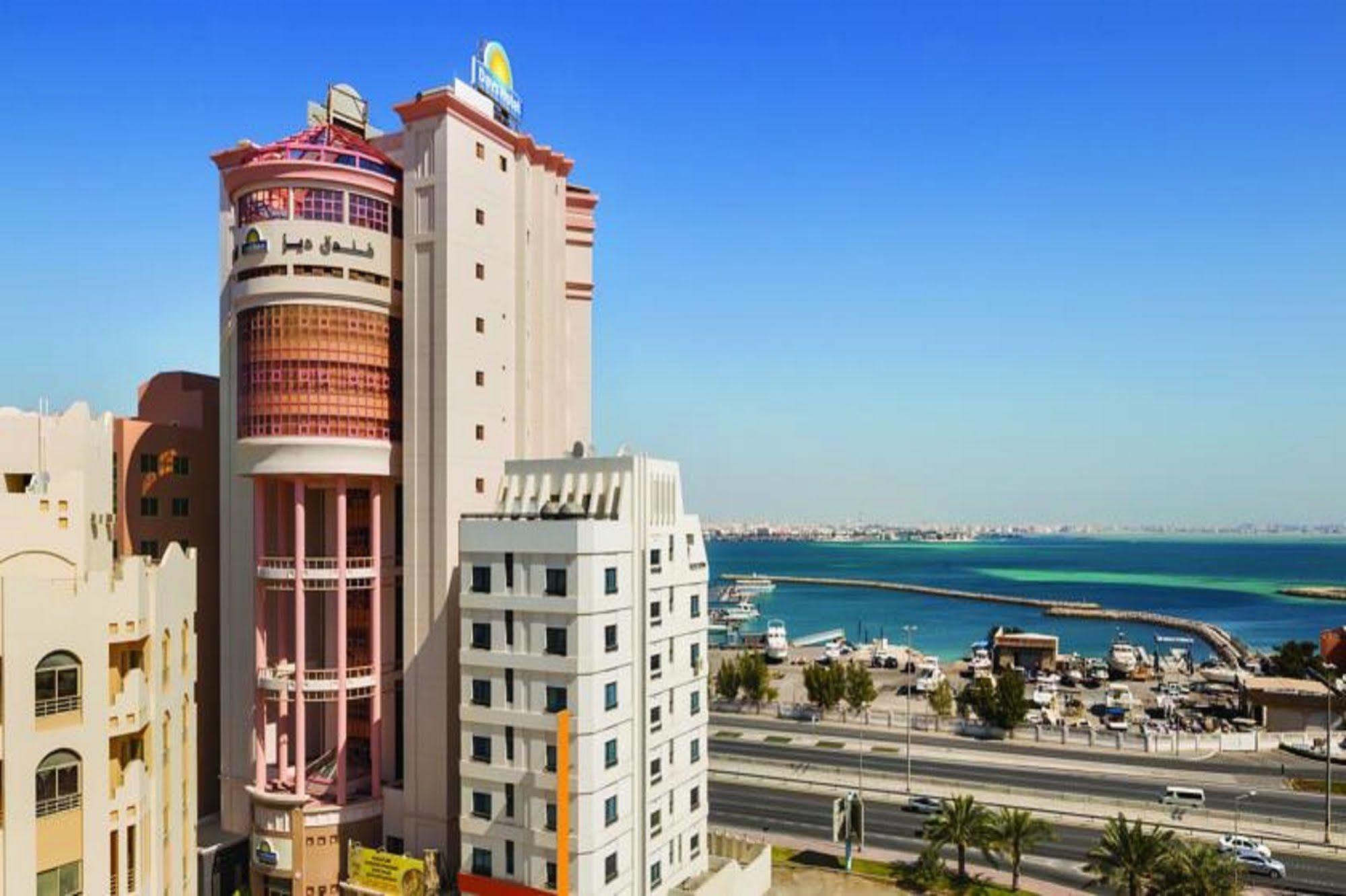 Happy Days Hotel Manama Eksteriør bilde